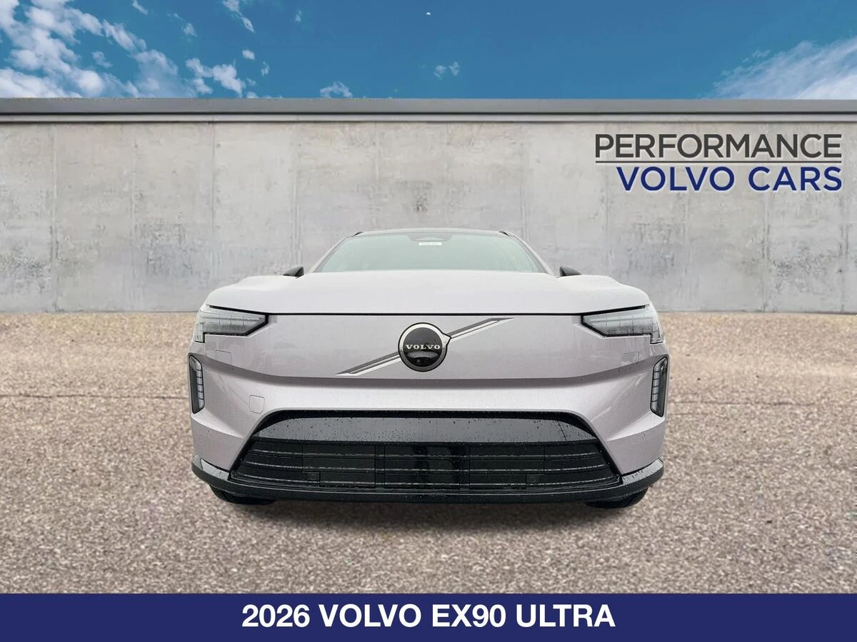 2026 Volvo - image 10