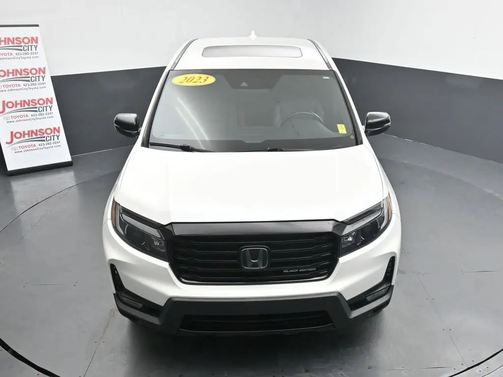 2023 Honda Ridgeline Black Edition photo 29
