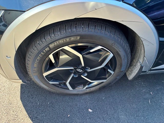 Used 2024 Hyundai IONIQ 5 Limited with VIN KM8KR4DE0RU272402 for sale in Centerville, OH