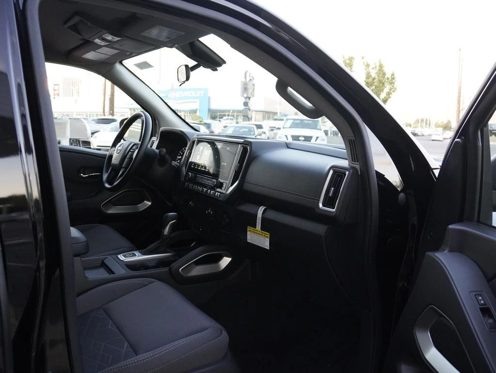 2026 Nissan Frontier SV - Photo 29