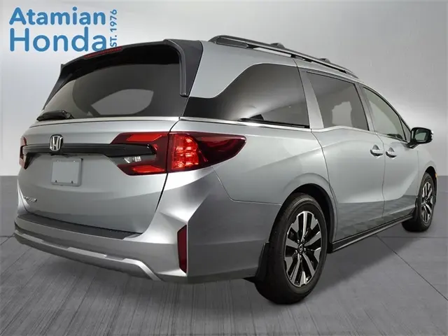2026 Honda Odyssey EX-L photo 4