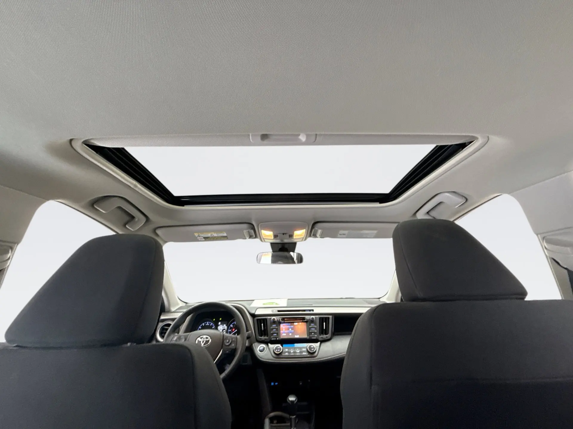 2018 Toyota RAV4 Adventure XLE photo 17