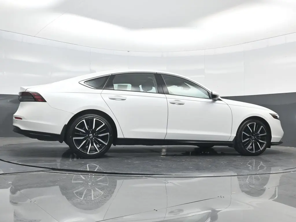 2023 Honda Accord Hybrid Touring photo 49