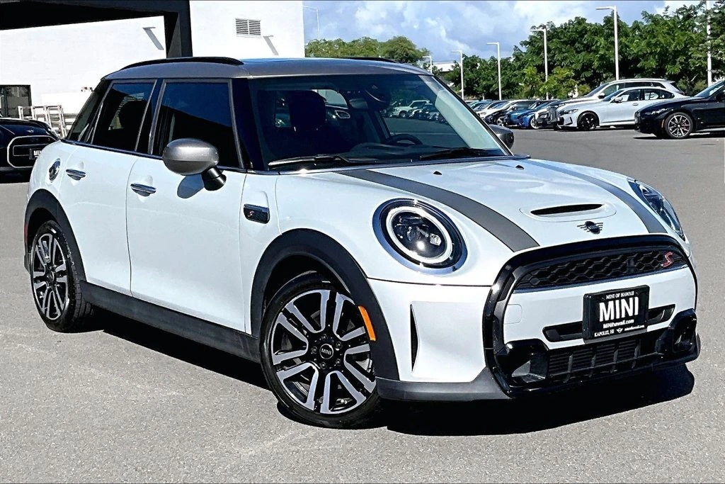 2022 MINI Hardtop 4 Door