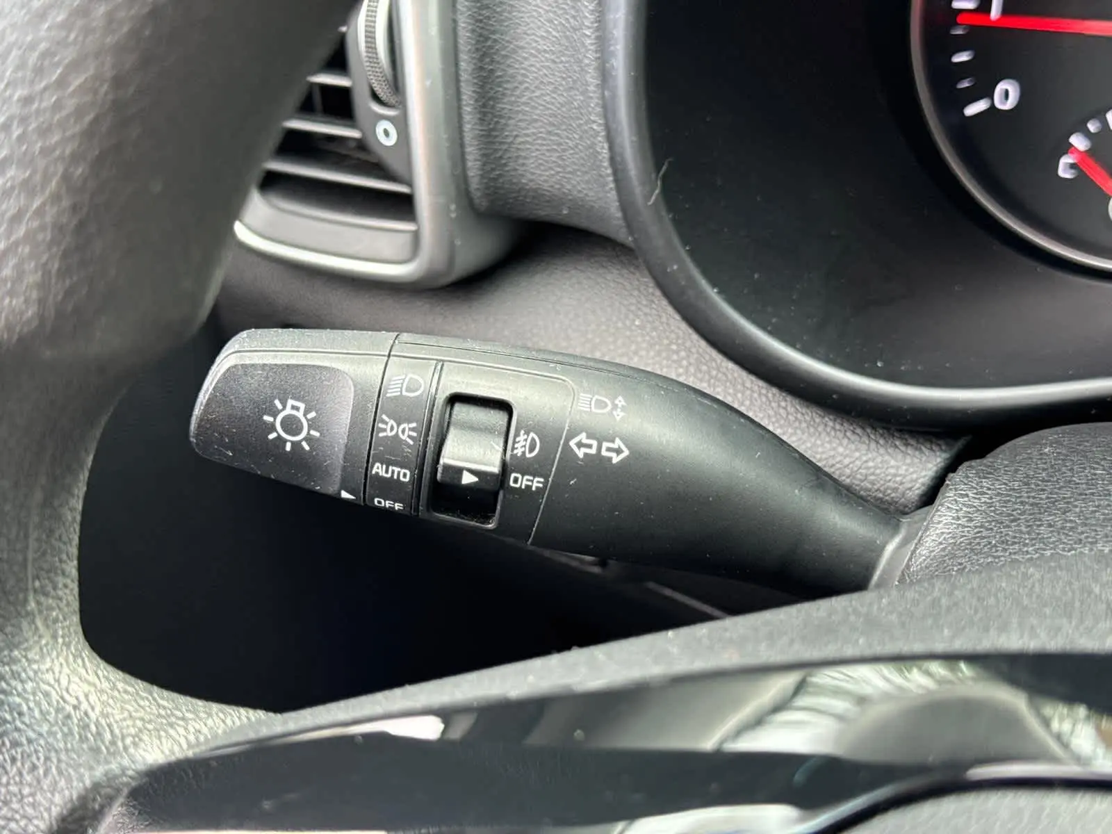 2021 Kia Sportage LX photo 19