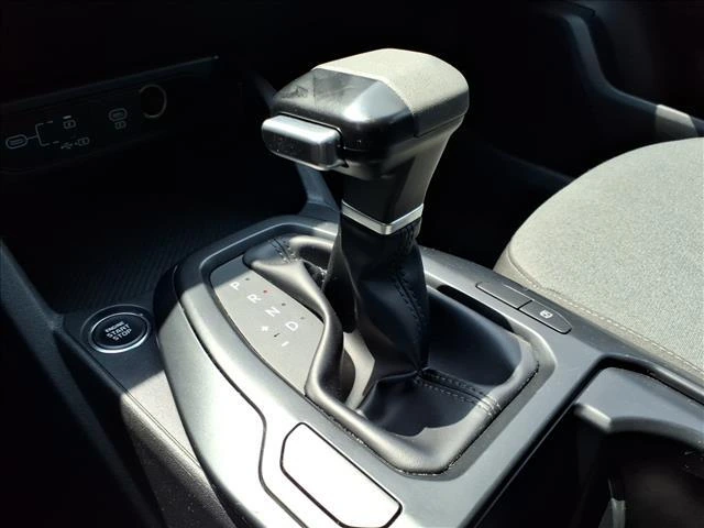 2025 Kia K4 LXS - Photo 15