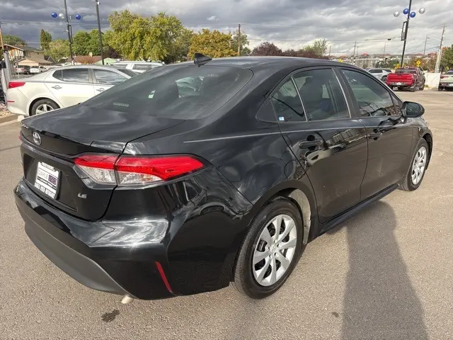 2023 Toyota Corolla LE photo 8