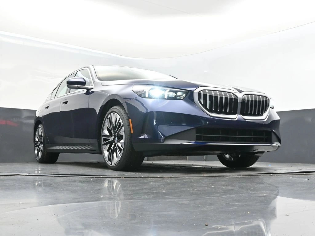 2026 BMW 5 Series 530i - Photo 44