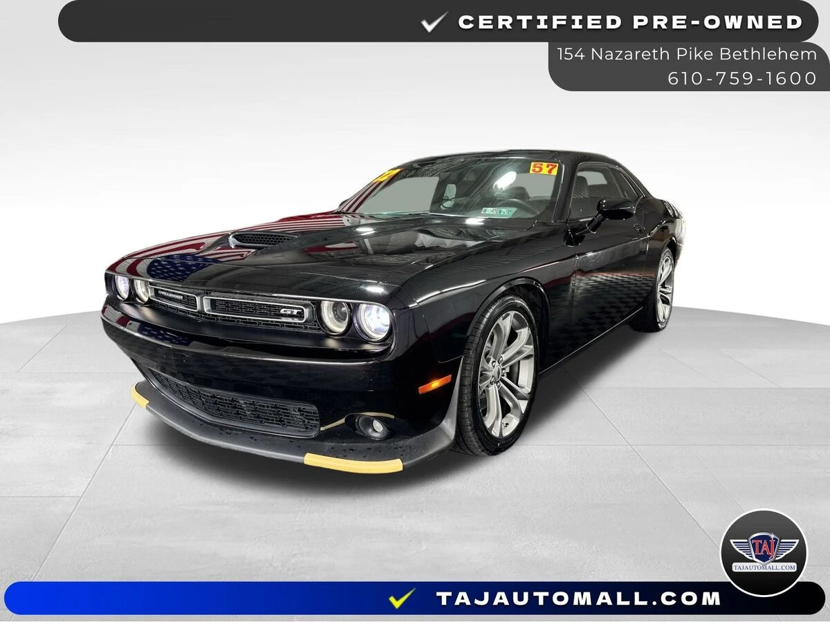 2022 Dodge Challenger GT Auto's photo