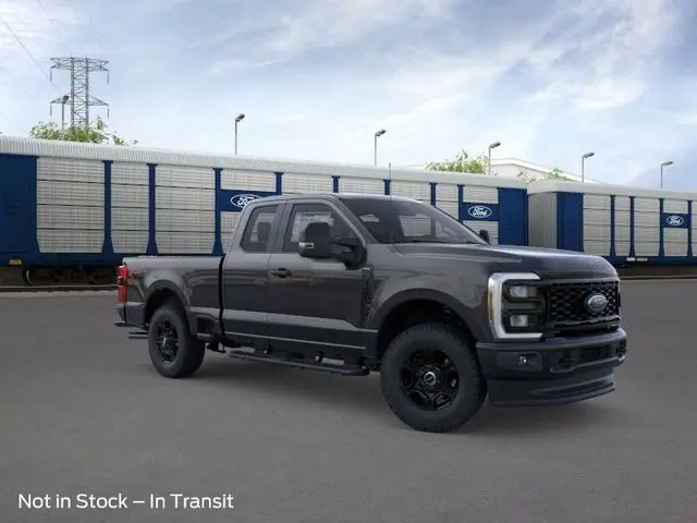 2026 Ford F-350 Super Duty XL's photo