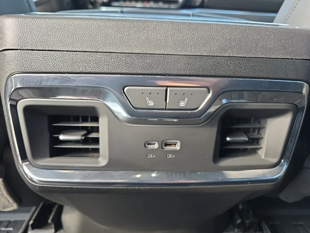 2024 Gmc Sierra HD SLT photo 22