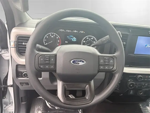 2026 Ford F-350 photo 12