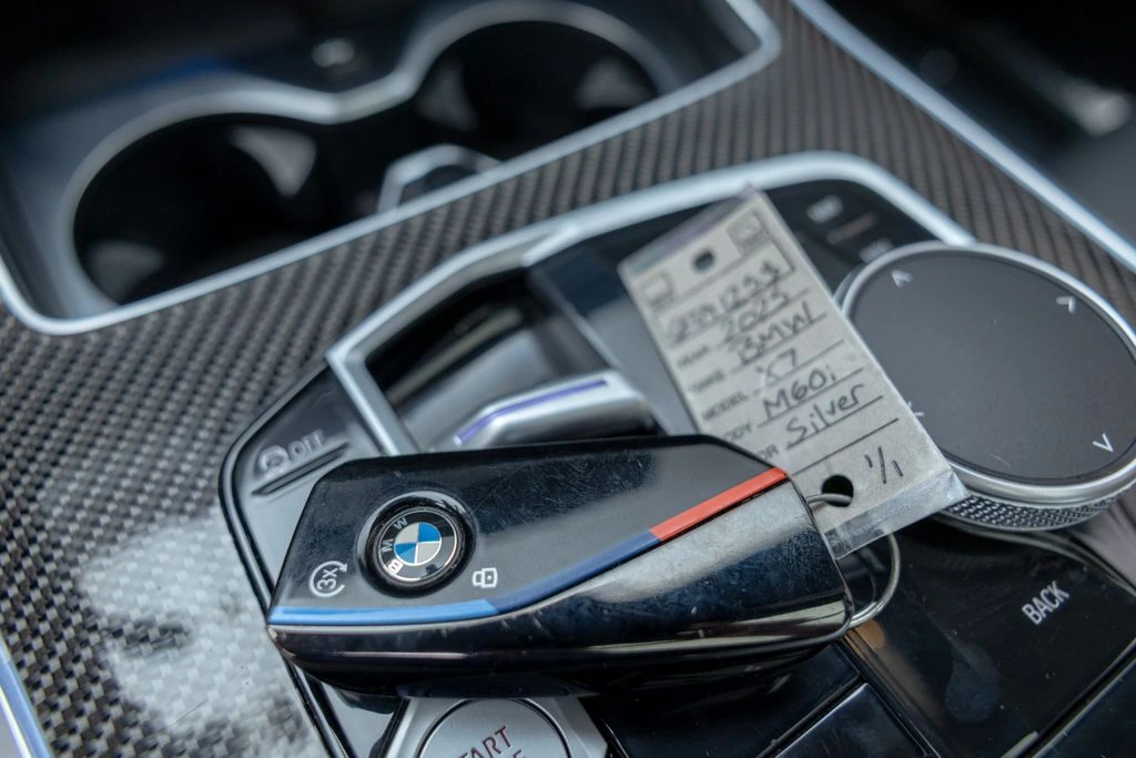 2025 BMW X7 M60i - Photo 54