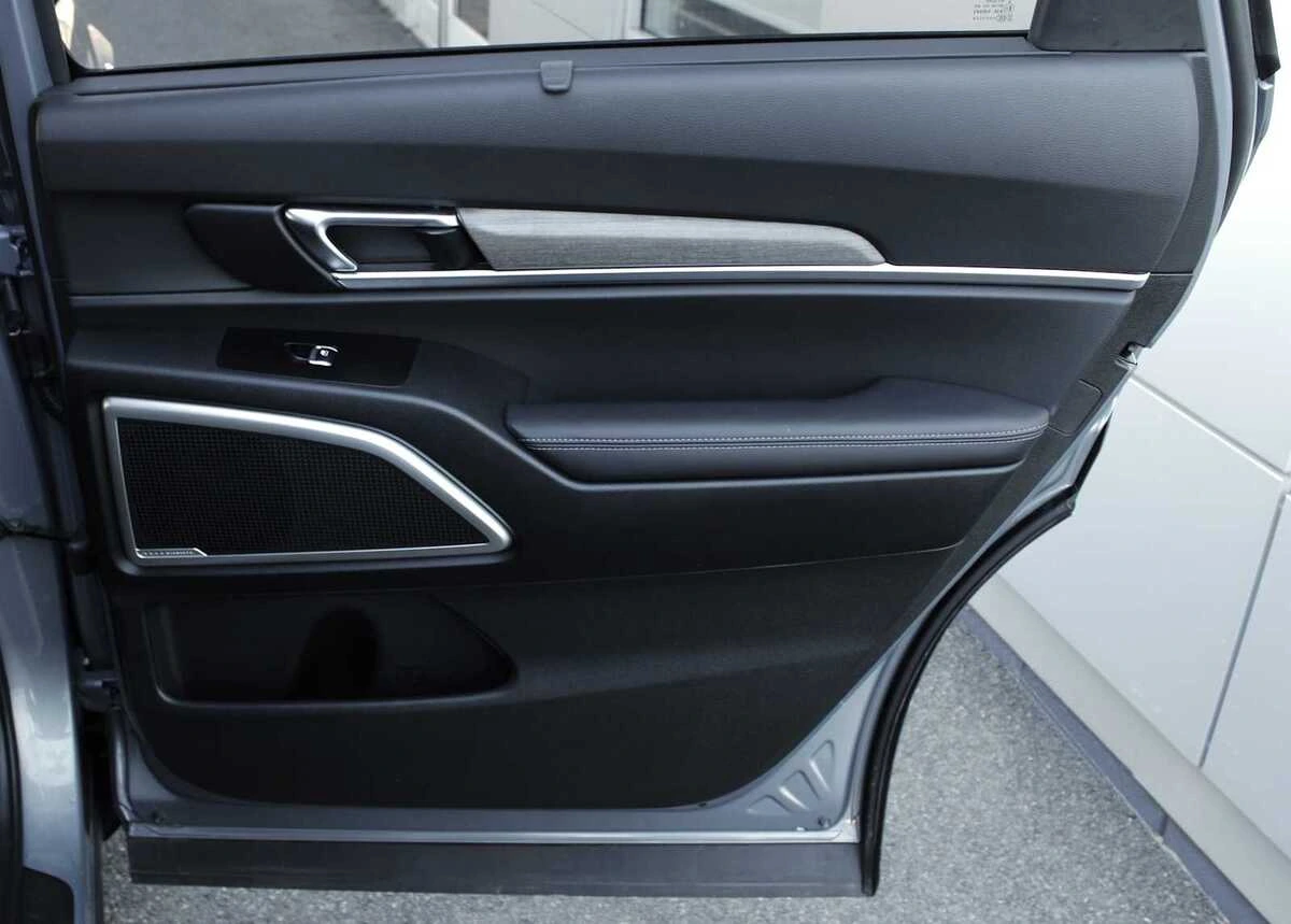 2022 Kia Telluride EX - Photo 18
