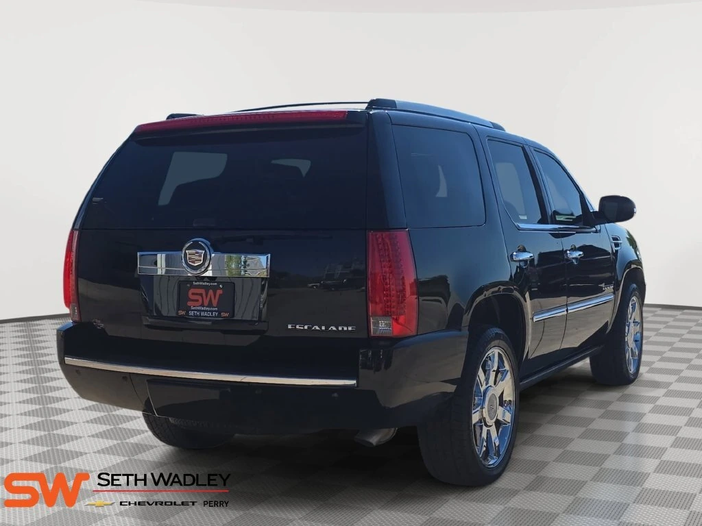 2013 Cadillac Escalade Luxury - Photo 7