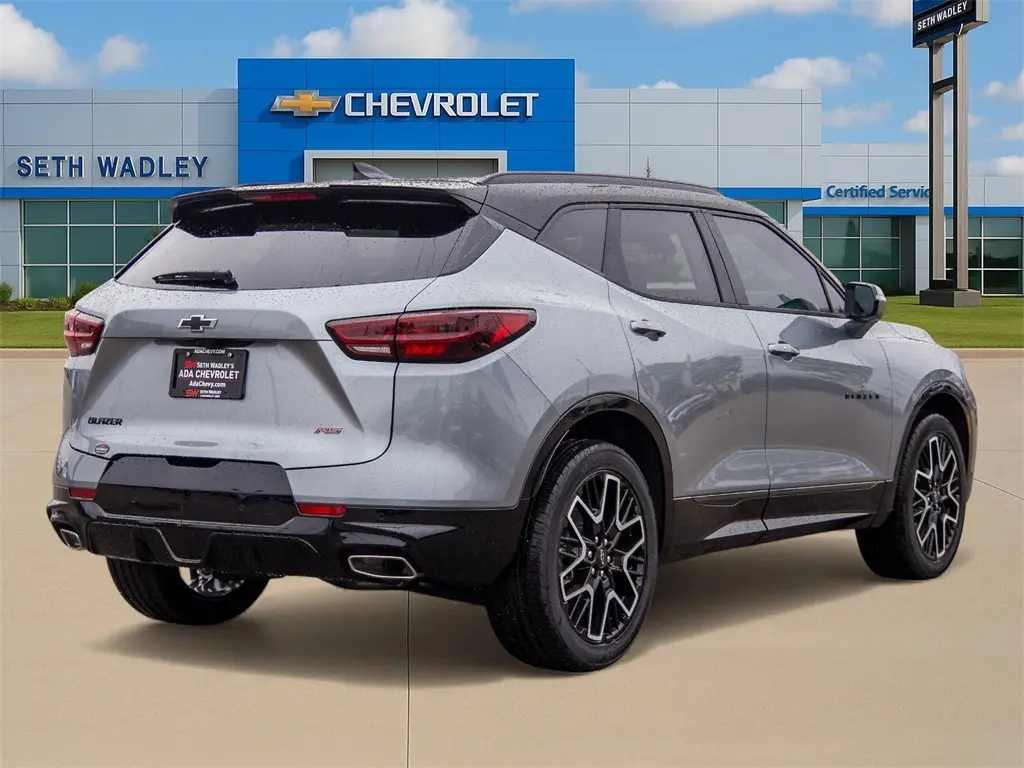 2026 Chevrolet Blazer RS photo 4