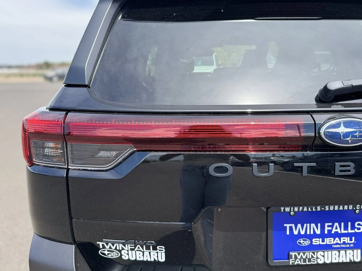 2026 Subaru Outback Limited - Photo 36
