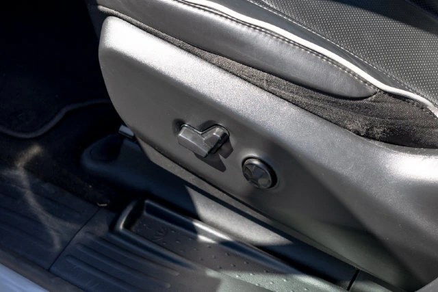 2026 Chrysler Pacifica Limited - Photo 7