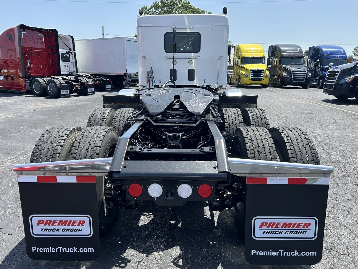2022 Kenworth T880 — photo 5