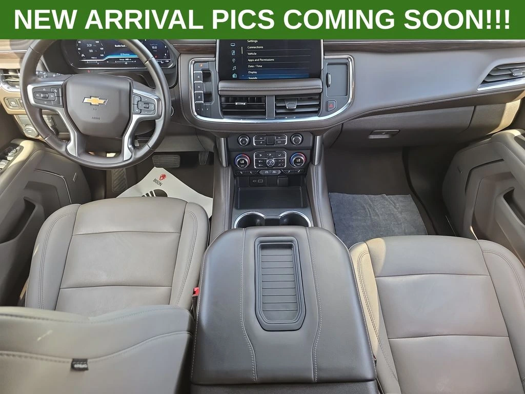 2024 Chevrolet Suburban LT - Photo 9