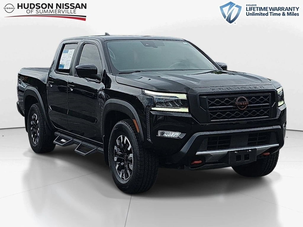 2023 Nissan Frontier PRO-4X Crew Cab 4X4's photo