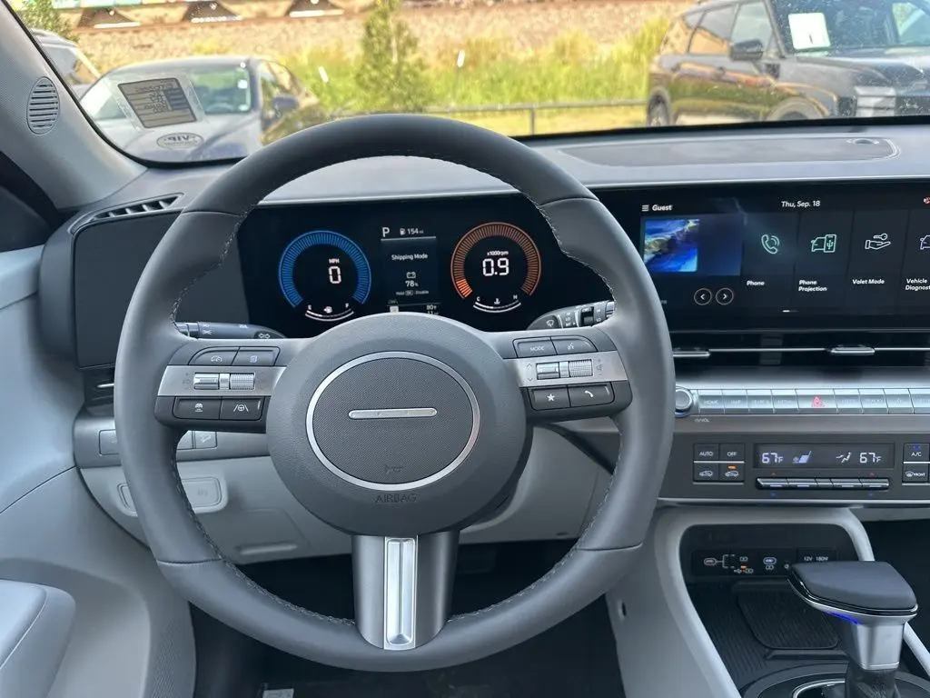 2026 Hyundai Kona SEL photo 26