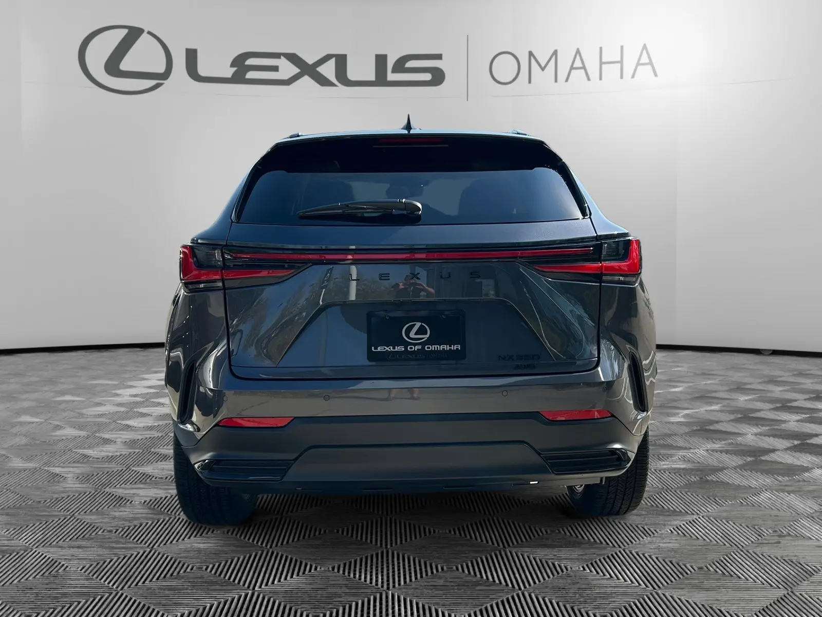 2025 Lexus NX 350 Luxury AWD photo 4