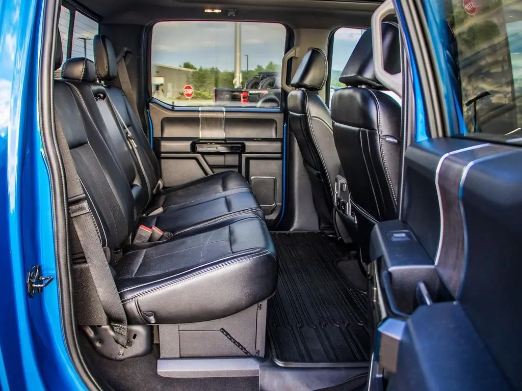 2021 Ford F-250 photo 21