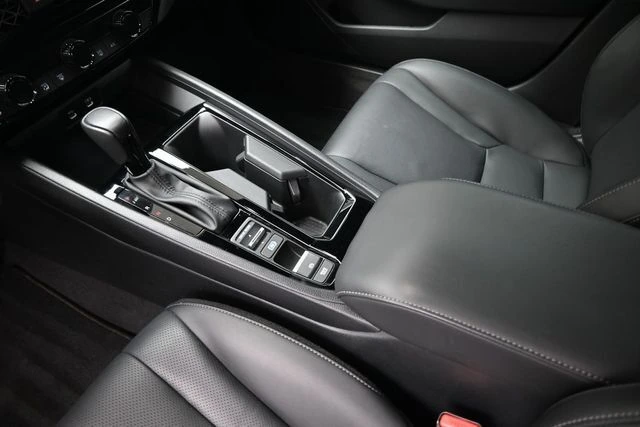 2024 Honda Accord Hybrid Sport-L - Photo 30