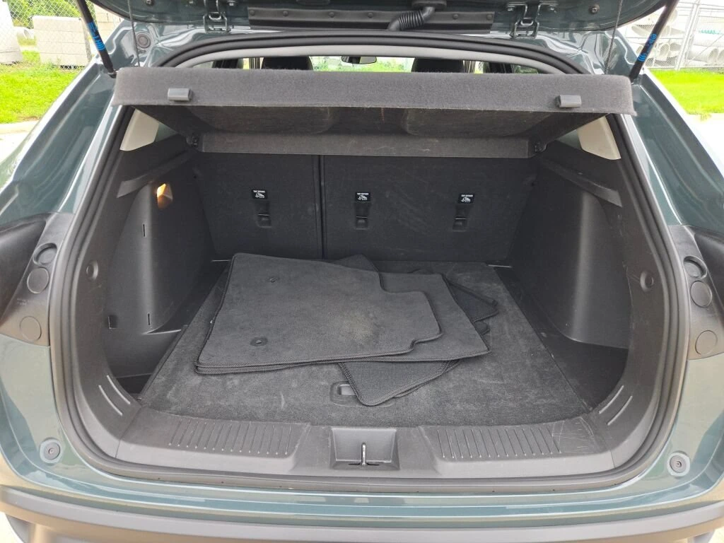 2025 Chevrolet Trax LT - Photo 20