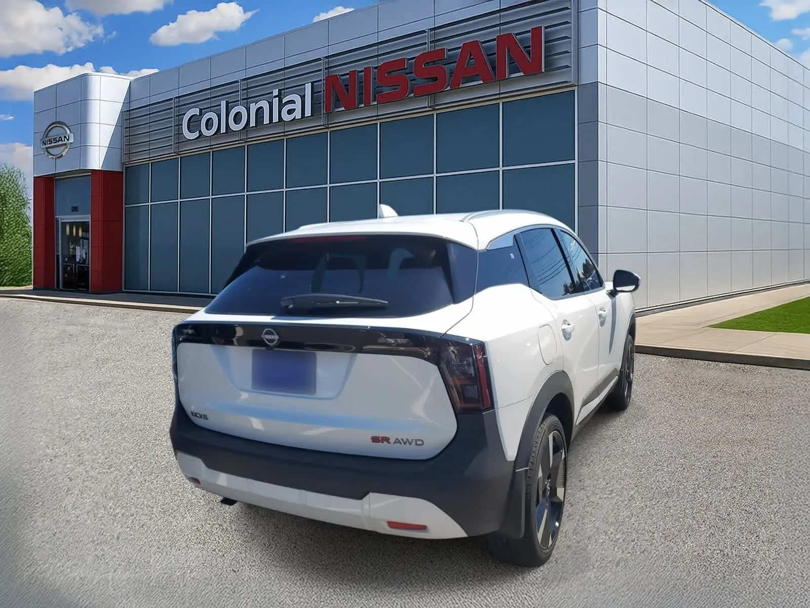 2025 Nissan Kicks SR photo 4
