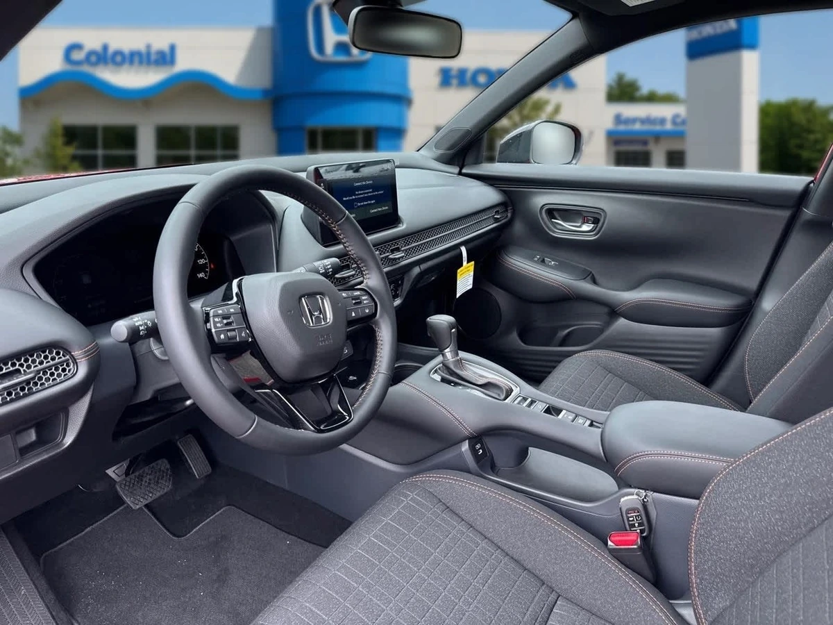 2026 Honda HR-V Sport - Photo 13