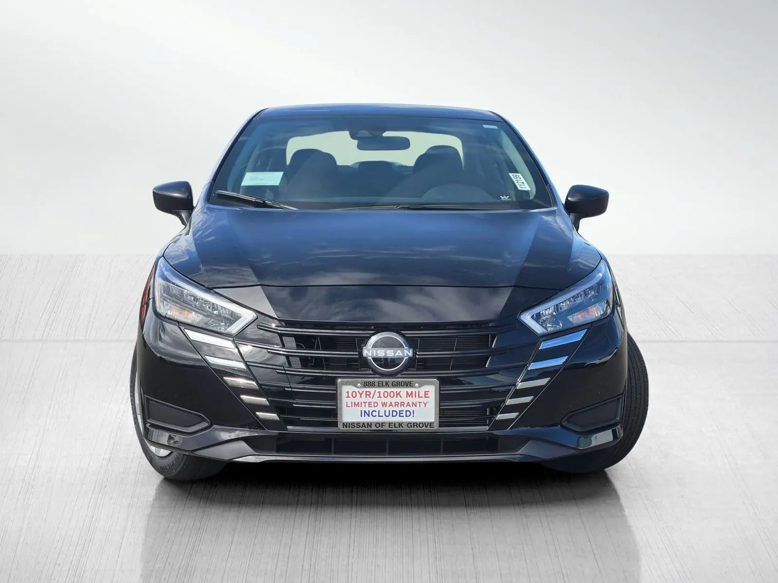 2025 Nissan Versa S photo 2