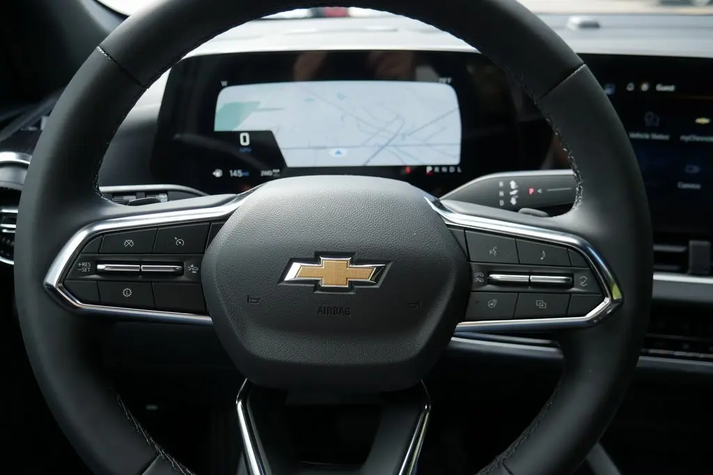 2026 Chevrolet Equinox LT photo 10