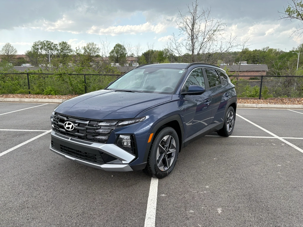 2026 Hyundai Tucson SEL FWD's photo