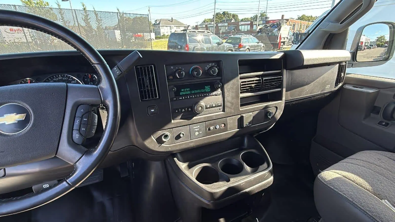 2021 Chevrolet Express 2500 Cargo photo 11