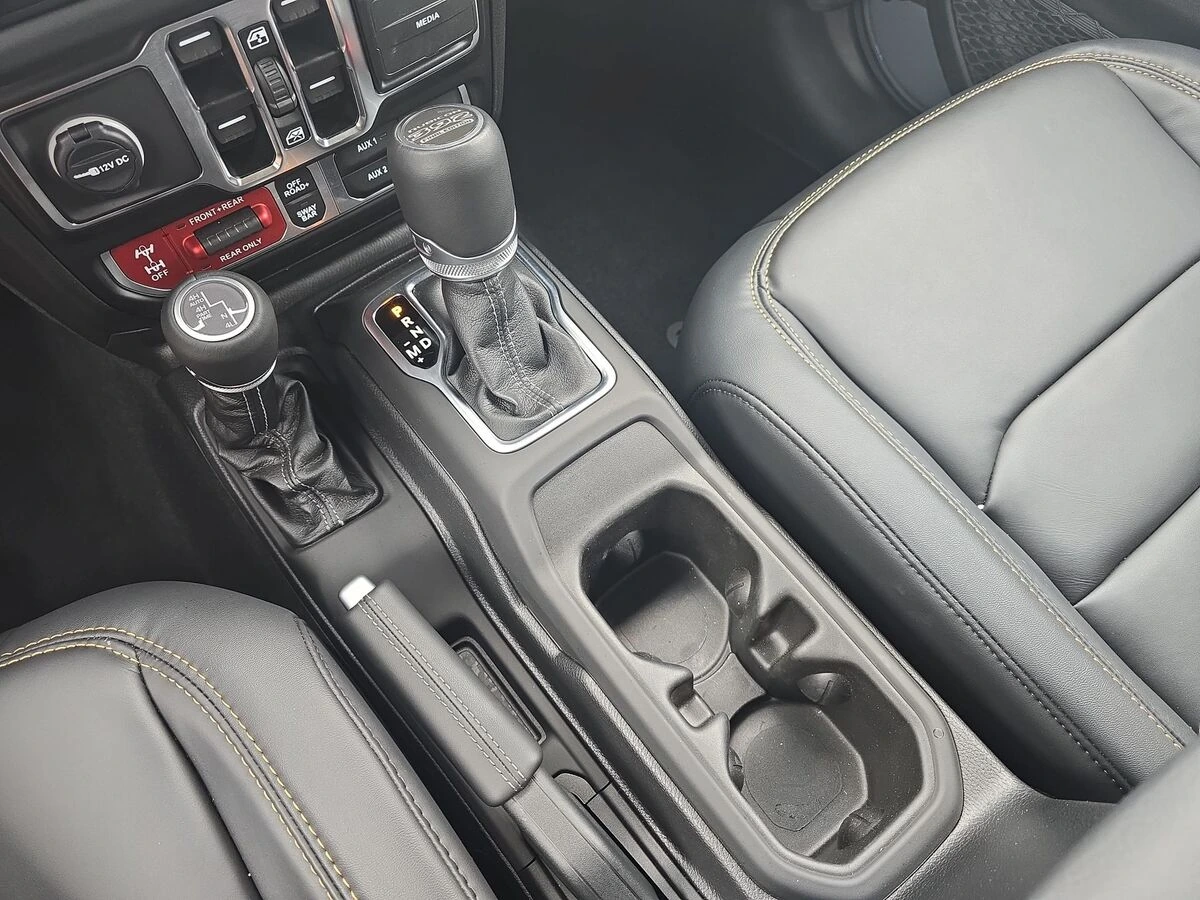 2025 Jeep Wrangler 4-Door Rubicon 392 Final Edition - Photo 24