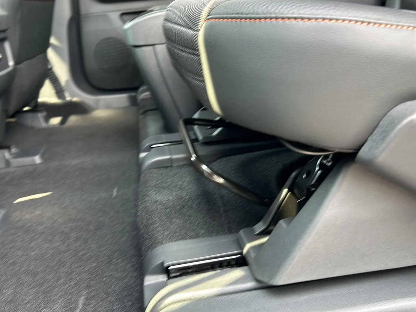 2025 Nissan Pathfinder SV photo 25