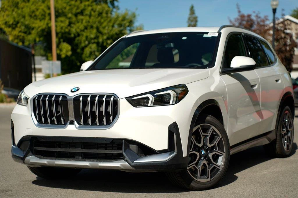 2026 BMW X1 28i