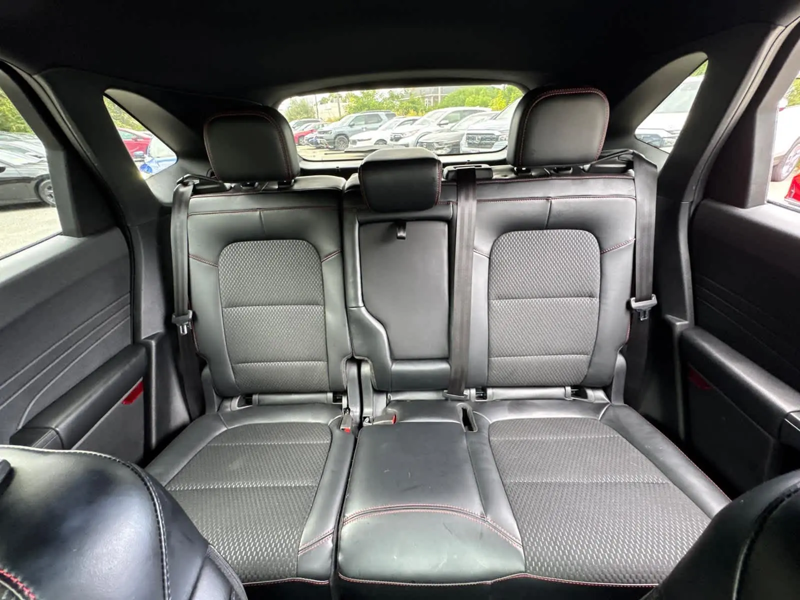 2024 Ford Escape ST-Line Select photo 26
