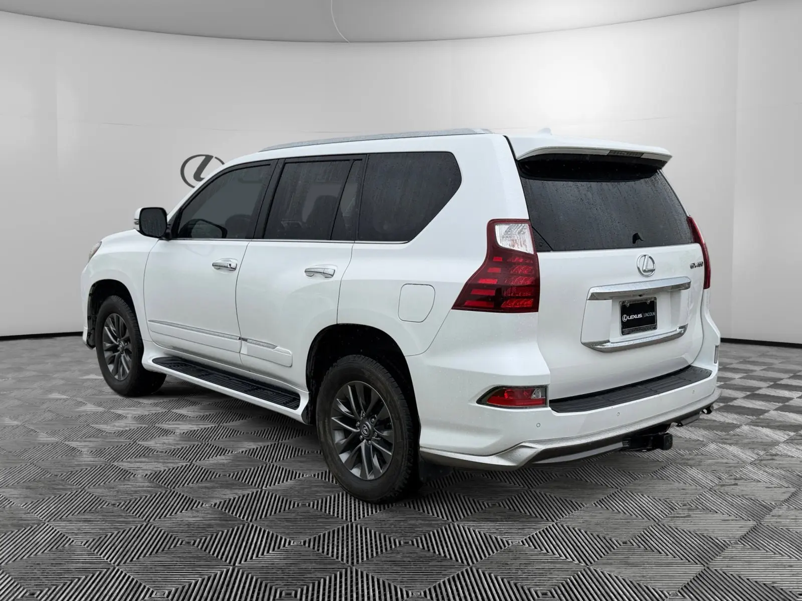 2019 Lexus GX 460 photo 3