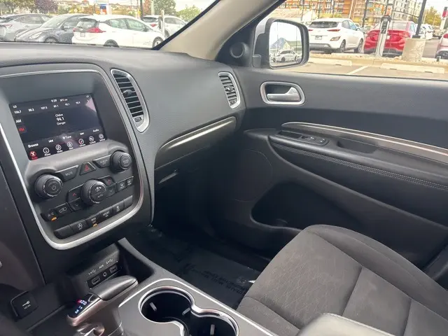 2020 Dodge Durango SXT photo 23