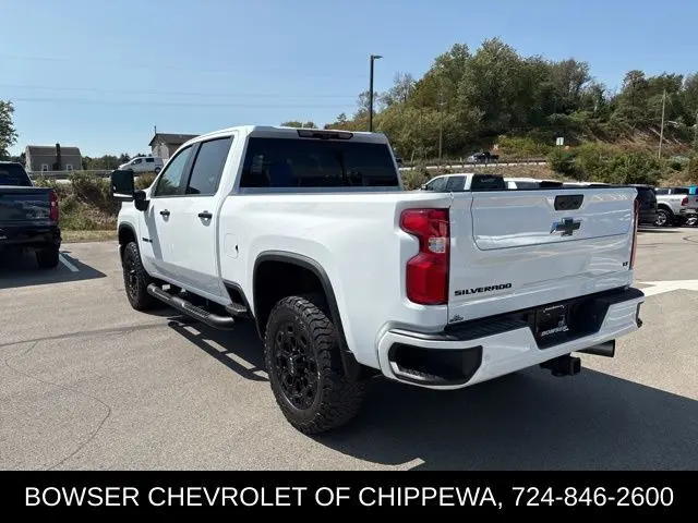 2024 Chevrolet Silverado 3500HD LT photo 3
