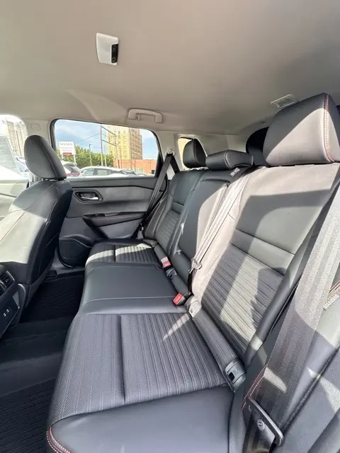 2026 Nissan Rogue SV photo 24
