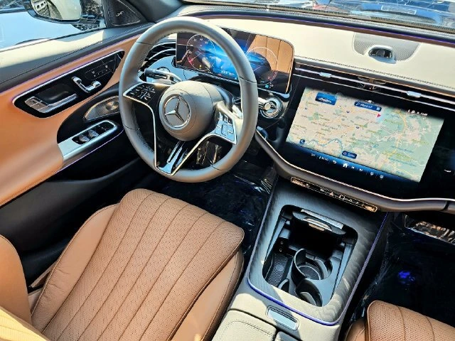 2026 Mercedes-Benz E-Class E350 - Photo 25
