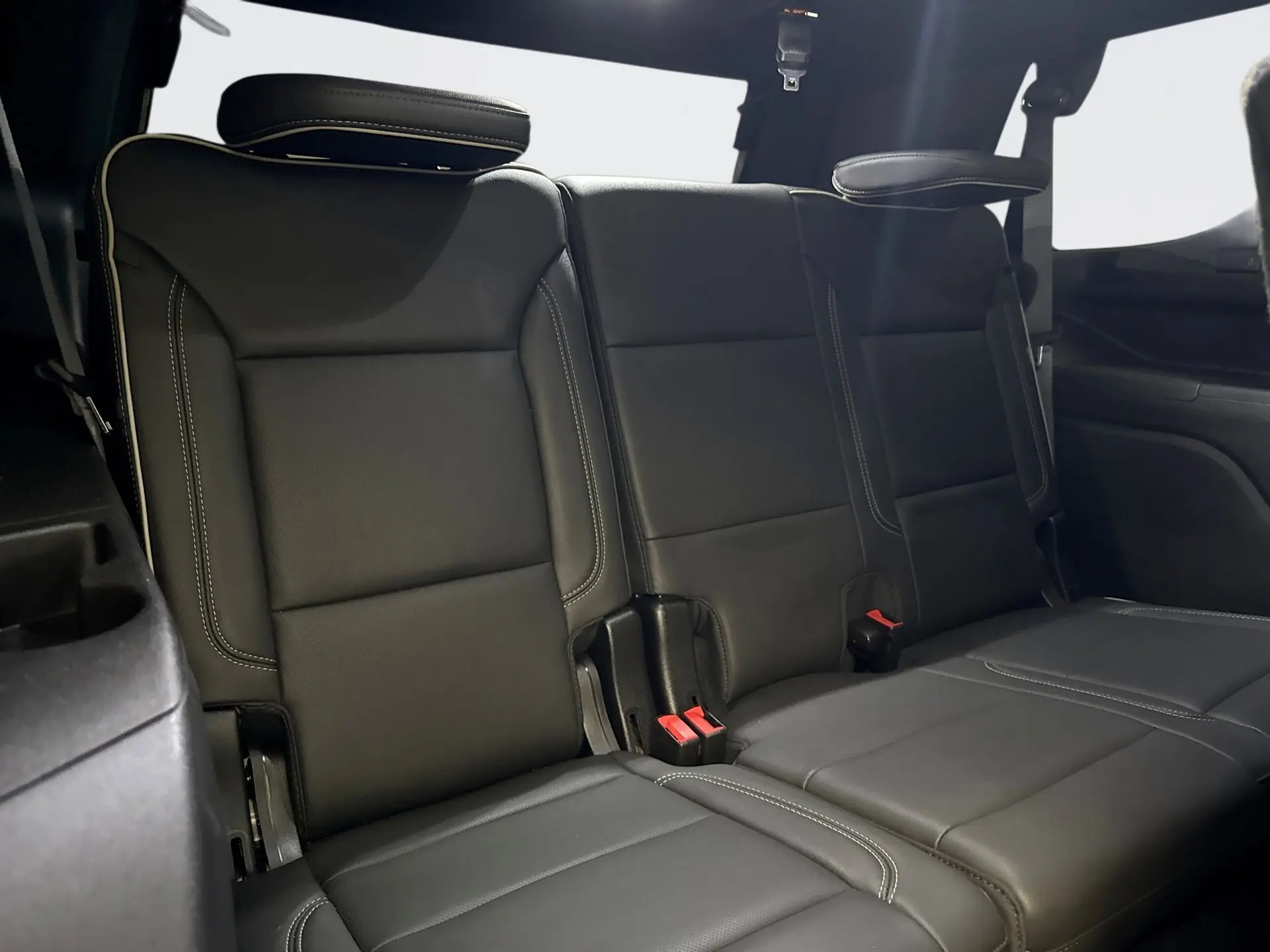 2024 Gmc Yukon SLT photo 21