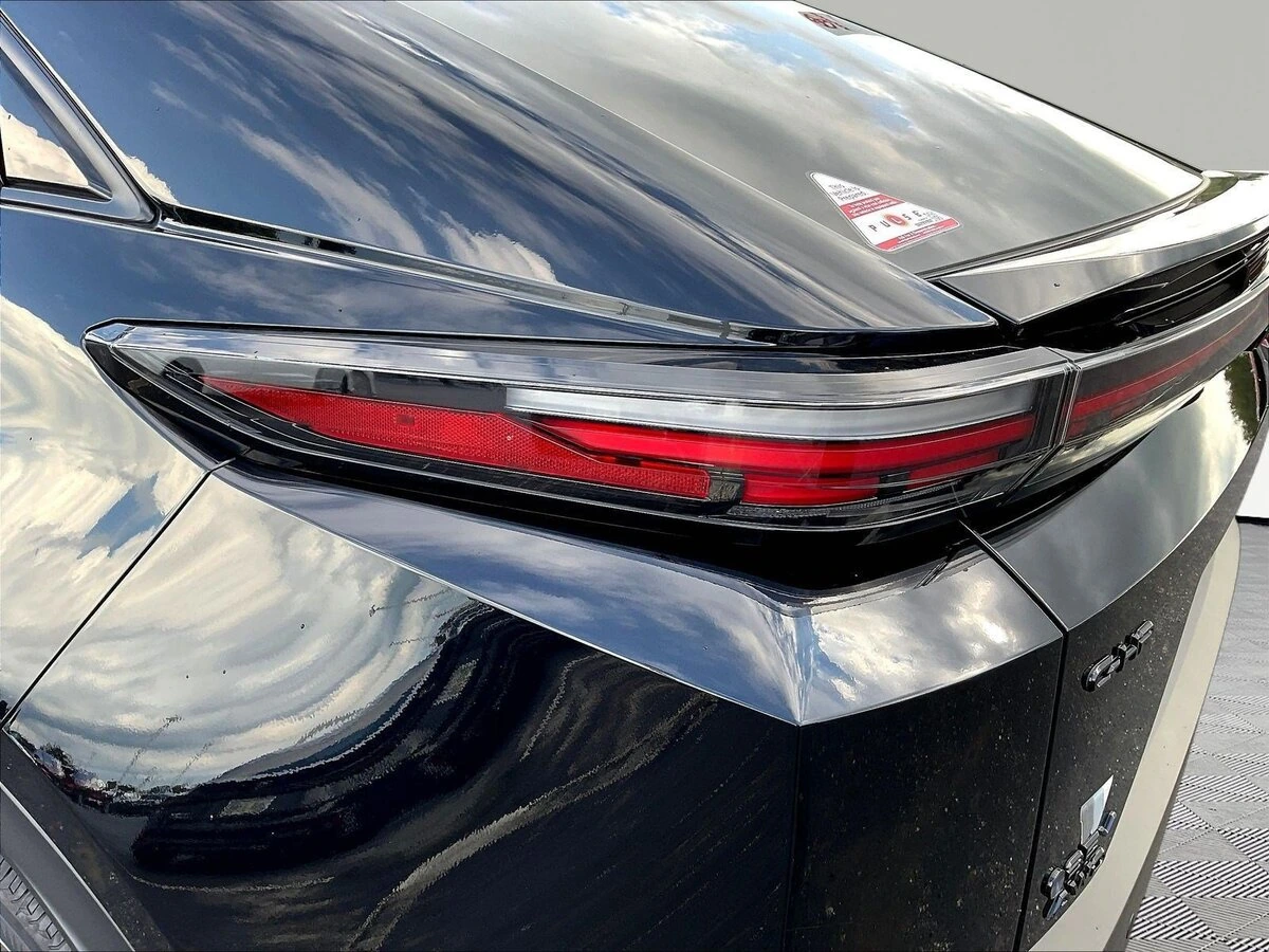 2026 Toyota C-HR XSE - Photo 14