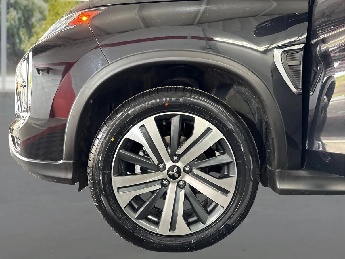 2024 Mitsubishi Outlander Sport SE - Photo 18