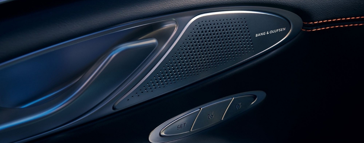 Door speaker in a 2026 Genesis GV70