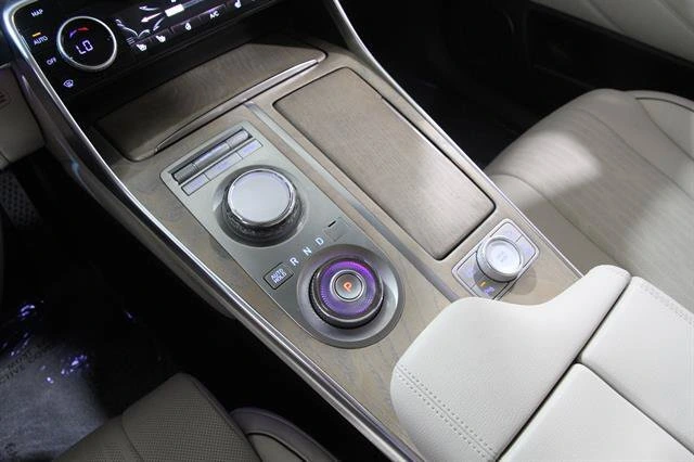 2024 GENESIS GV80 Standard - Photo 17